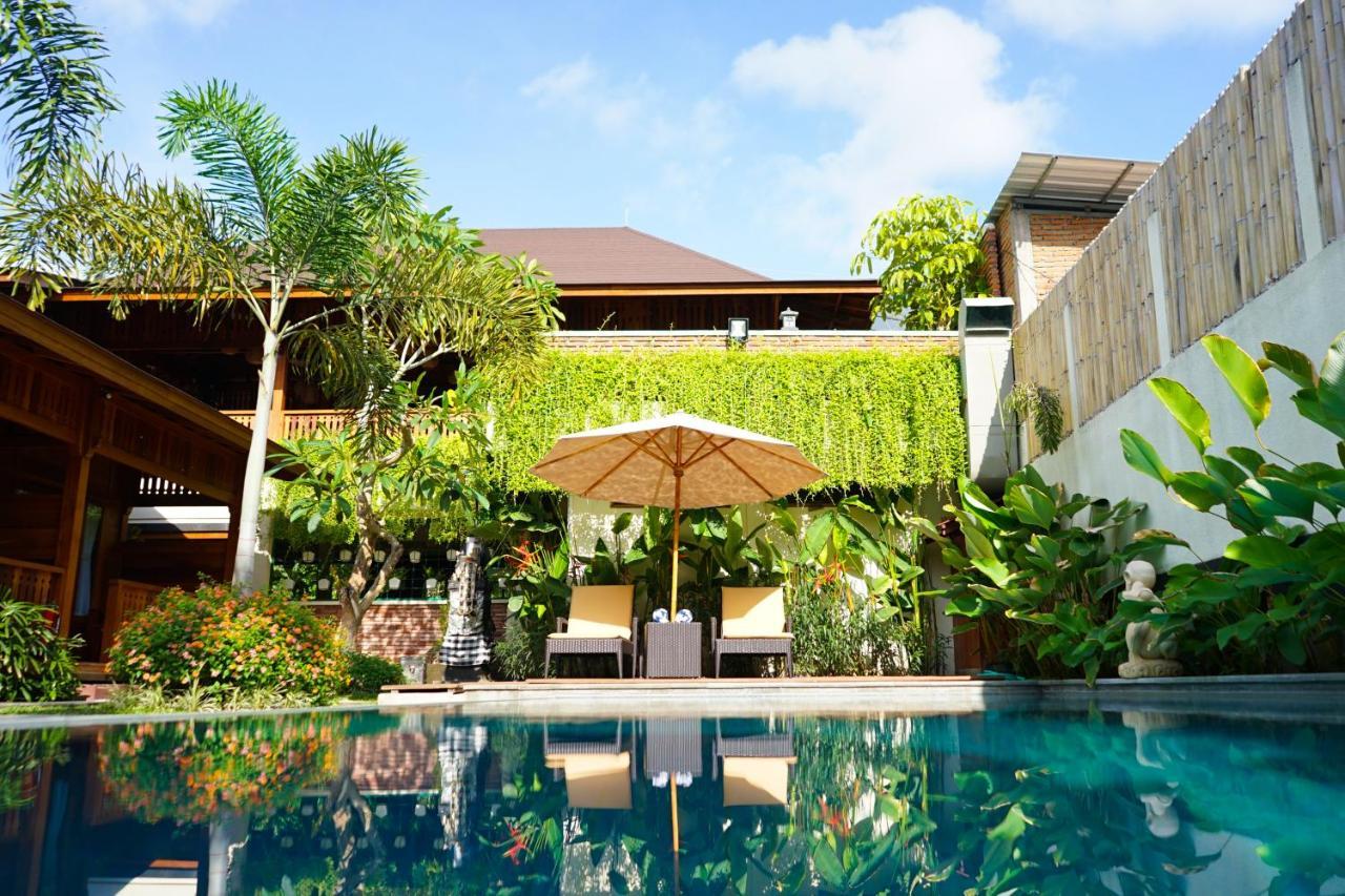 La'Villaris Hotel & Resto Kuta  외부 사진